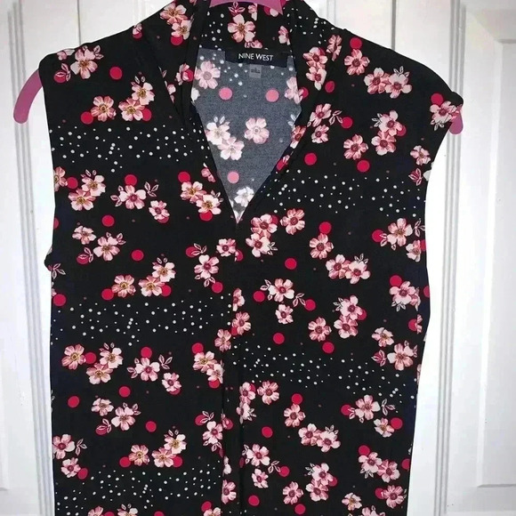 Nine West Women’s Small Sleeveless Blouse - Picture 1 of 2